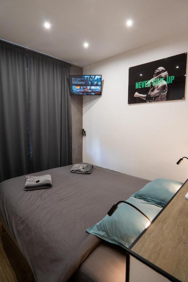Capsule Wellness - Sauna - Balneo - Machine De Sport Privatif - Ps5 - 2 Chambres Βαλενσιέν Εξωτερικό φωτογραφία